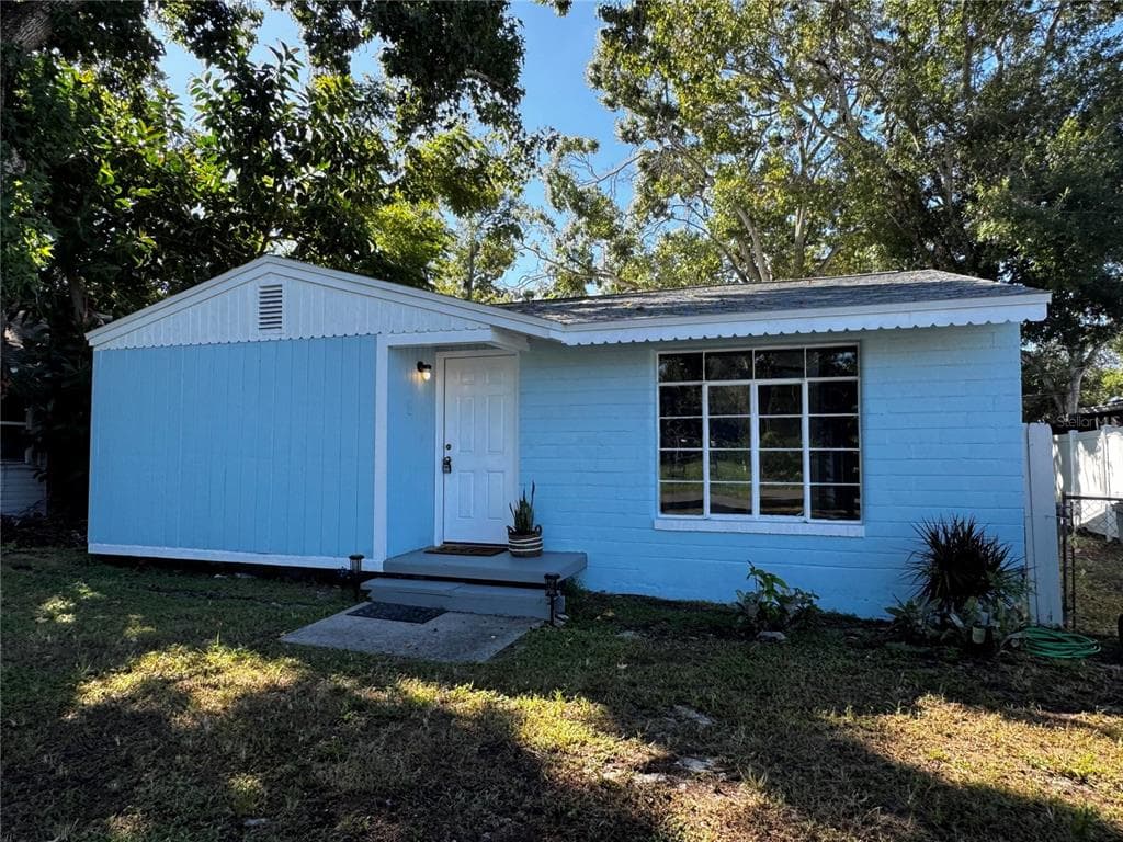 3740 56TH AVENUE N ST PETERSBURG, FL 33714