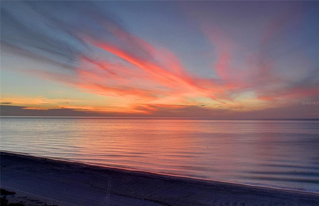 1540 GULF BOULEVARD UNIT 1704 CLEARWATER BEACH, FL 33767