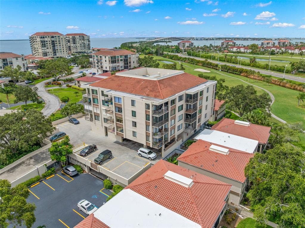 6219 PALMA DEL MAR BOULEVARD S UNIT 606 ST PETERSBURG, FL 33715