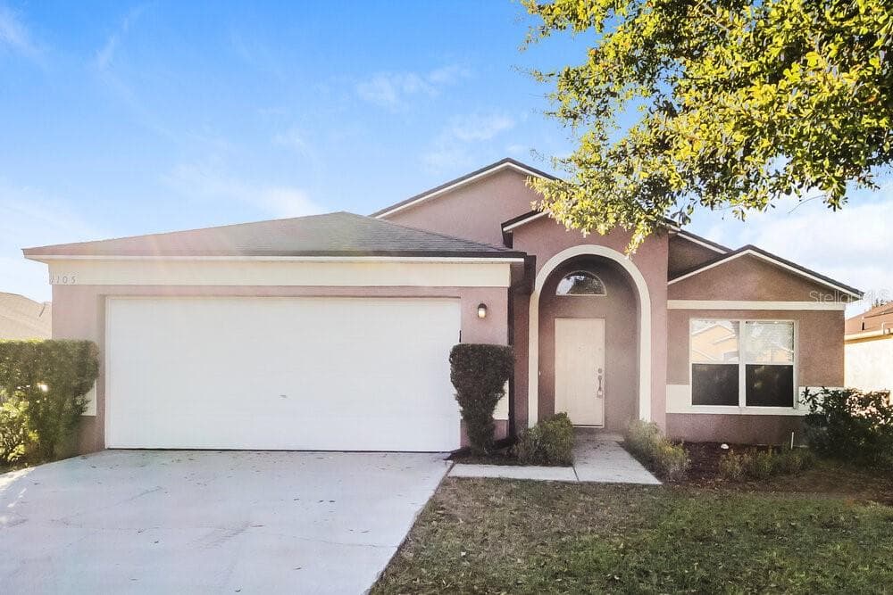 1105 WHITEWOOD WAY CLERMONT, FL 34714