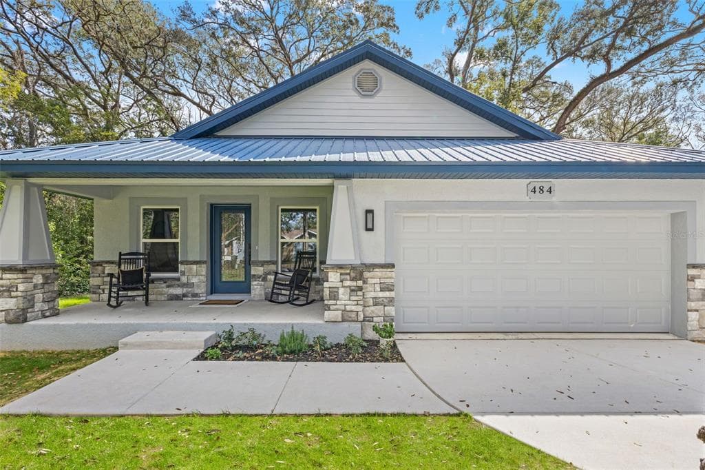 484 LINCOLN AVENUE BROOKSVILLE, FL 34604