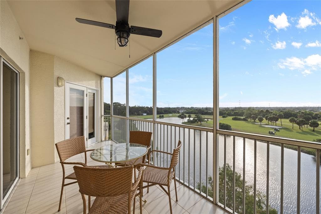 1200 COUNTRY CLUB DRIVE UNIT 5402 LARGO, FL 33771