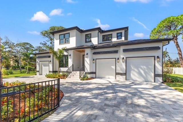 1542 BAYSHORE BOULEVARD DUNEDIN, FL 34698