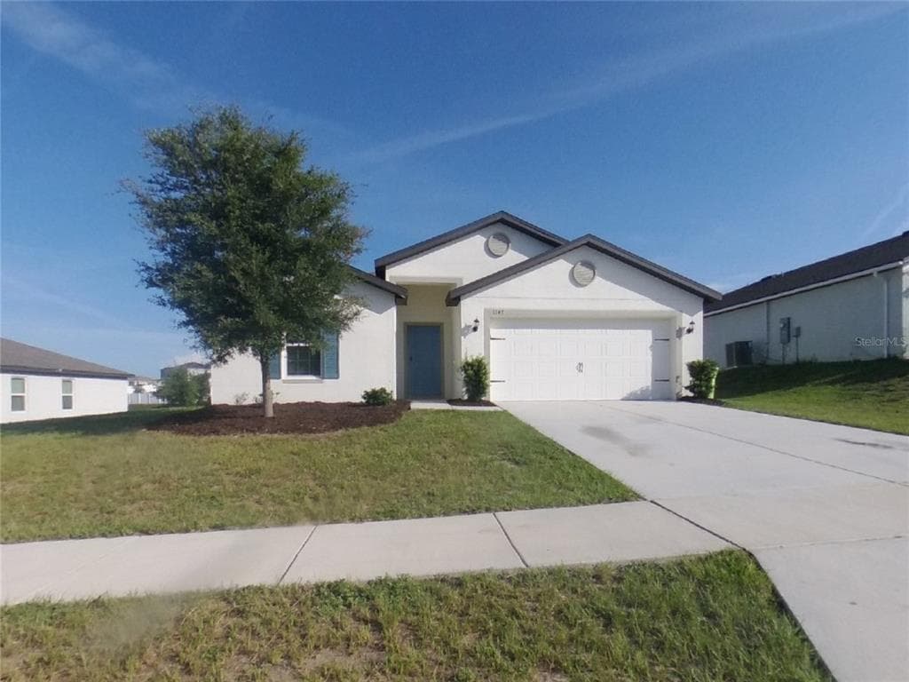 1147 MOYLE WAY MASCOTTE, FL 34753