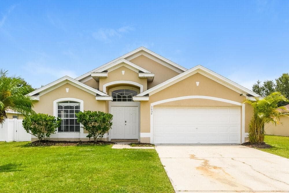 3034 EAGLE CROSSING DRIVE KISSIMMEE, FL 34746
