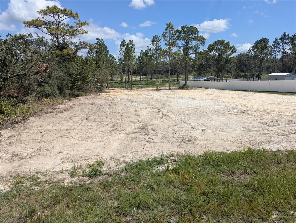 13201 PAPERCRAFT AVENUE WEEKI WACHEE, FL 34614