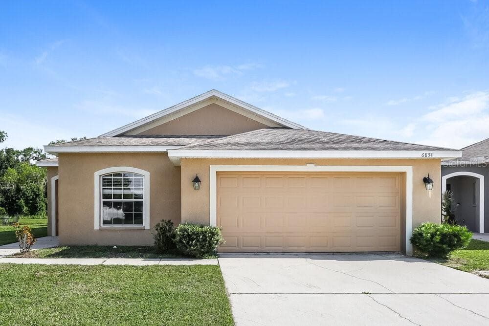 6854 GLENBROOK DRIVE LAKELAND, FL 33811