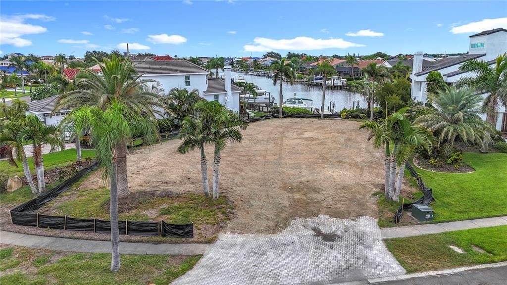6005 ADAGIO LANE APOLLO BEACH, FL 33572
