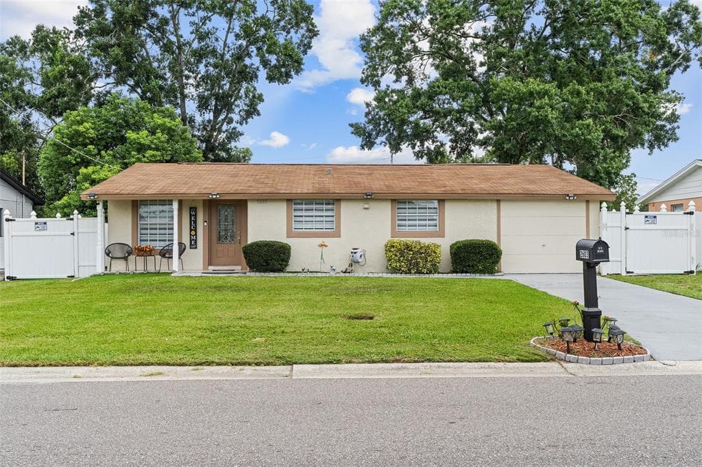 2603 LORRAINE STREET TAMPA, FL 33614