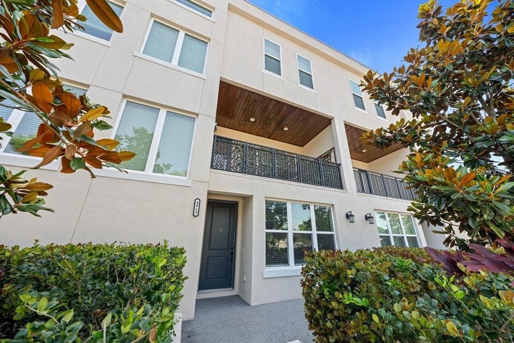 4913 N NEBRASKA AVENUE UNIT 5 TAMPA, FL 33603