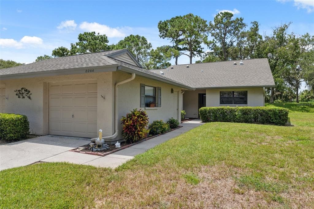 3266 LORI LANE NEW PORT RICHEY, FL 34655