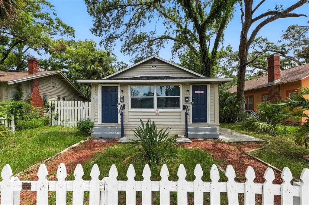 1145 16TH AVENUE S ST PETERSBURG, FL 33705
