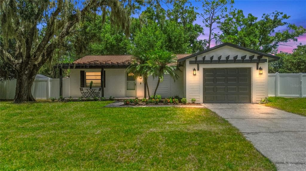 3818 MERIDEAN PLACE LAND O LAKES, FL 34639