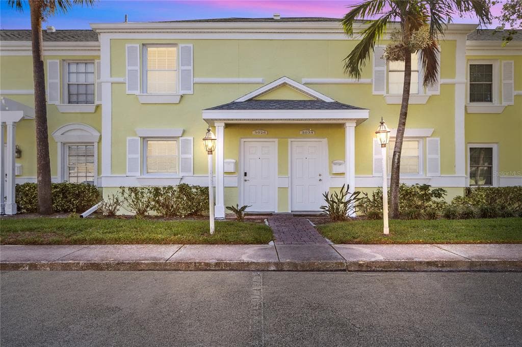 5026 COQUINA KEY DRIVE SE UNIT 5026 ST PETERSBURG, FL 33705