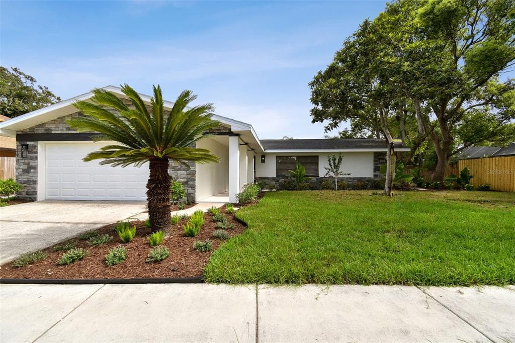 1386 WEXFORD DRIVE S PALM HARBOR, FL 34683