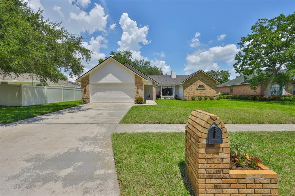7411 MINT JULEP DRIVE RIVERVIEW, FL 33578