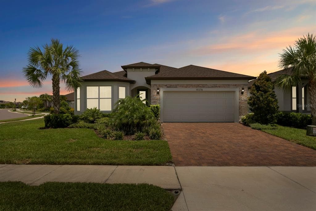 19378 SEA GLASS CIRCLE LAND O LAKES, FL 34638