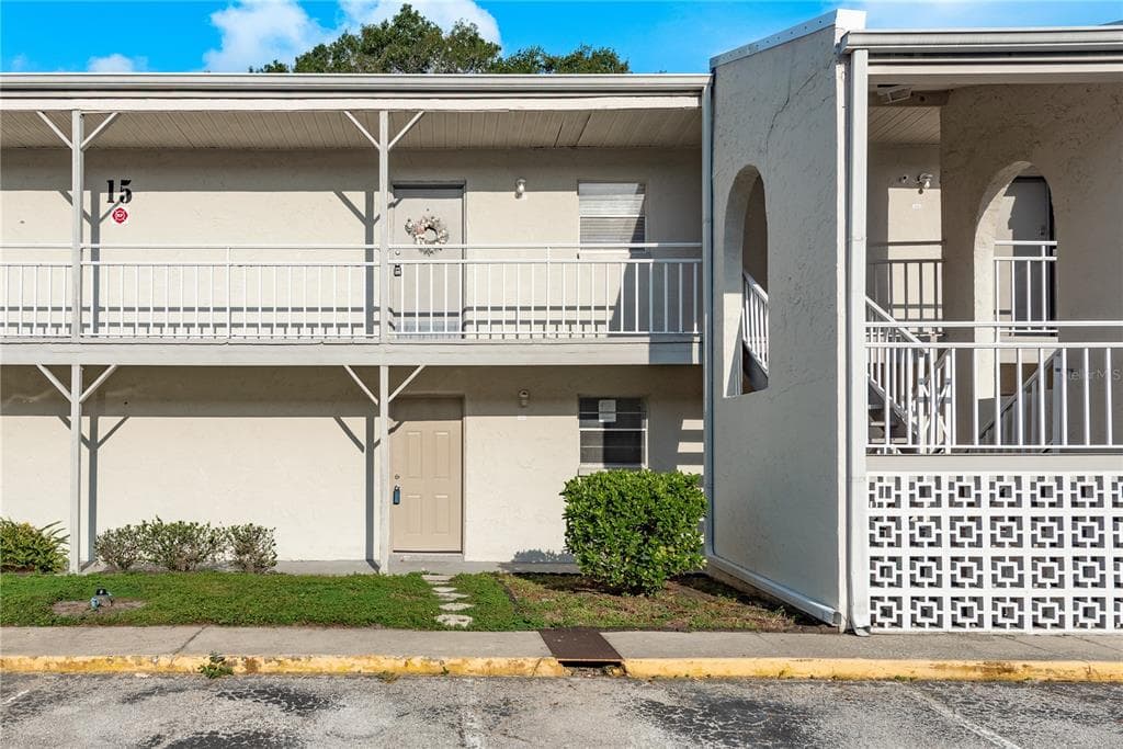 2625 STATE ROAD 590 UNIT 1513 CLEARWATER, FL 33759