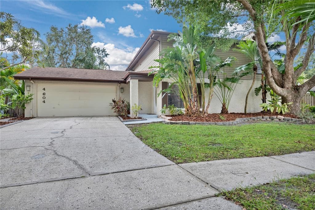 4604 BUCKEYE ROAD TAMPA, FL 33624