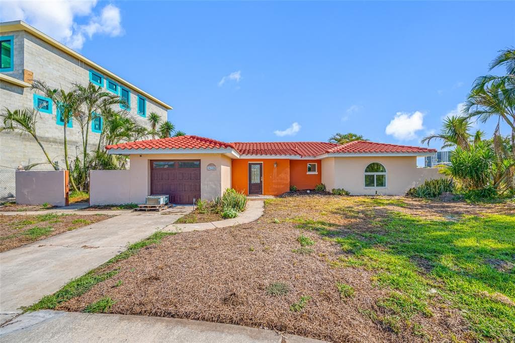 10238 TARPON DRIVE TREASURE ISLAND, FL 33706