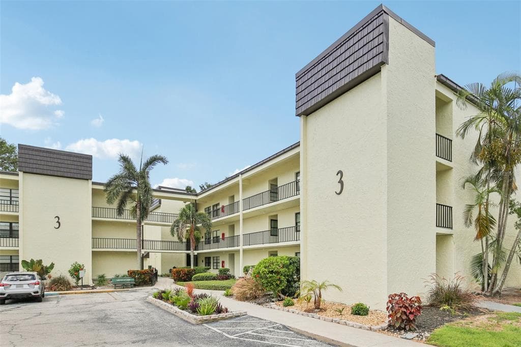 14130 ROSEMARY LANE UNIT 3303 LARGO, FL 33774