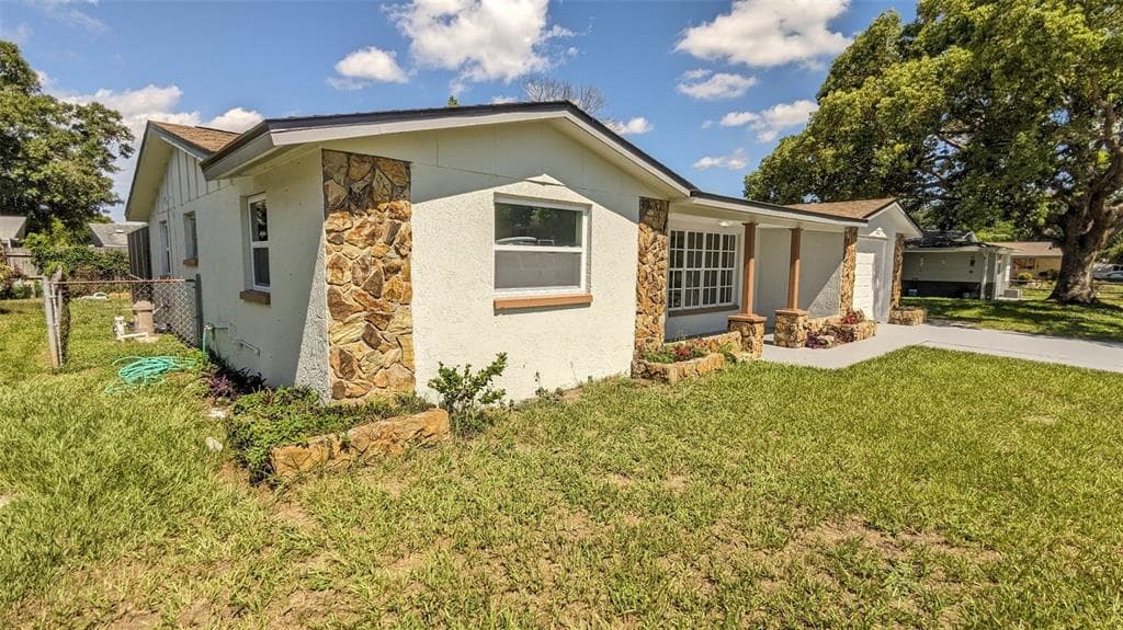 4747 DAPHNE STREET NEW PORT RICHEY, FL 34652