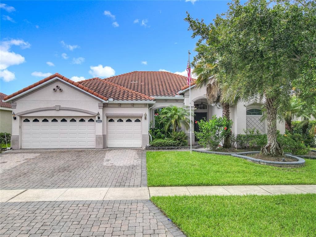 2601 SWOOP CIRCLE KISSIMMEE, FL 34741