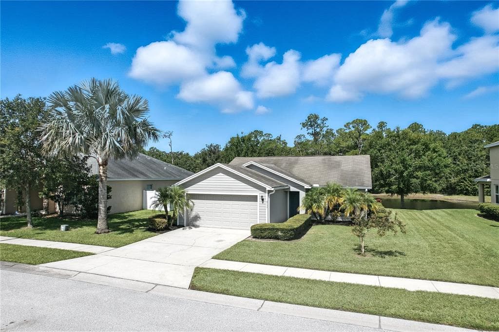 6133 EVANSBROOK DRIVE ZEPHYRHILLS, FL 33541