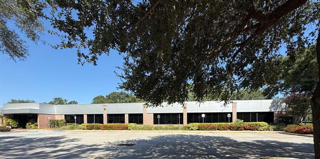 4620 WOODLAND CORPORATE BOULEVARD TAMPA, FL 33614
