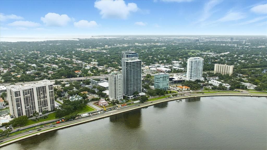 2912 W SANTIAGO STREET UNIT 1504 TAMPA, FL 33629