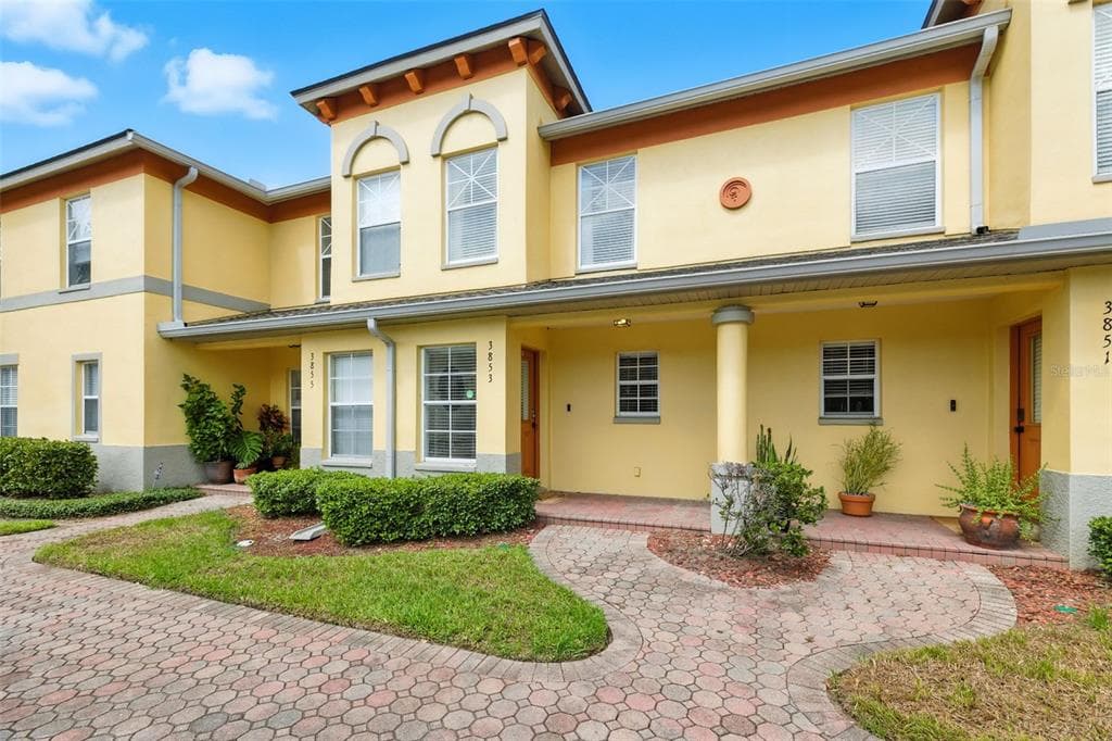 3853 ISLAND WAY ST PETERSBURG, FL 33705