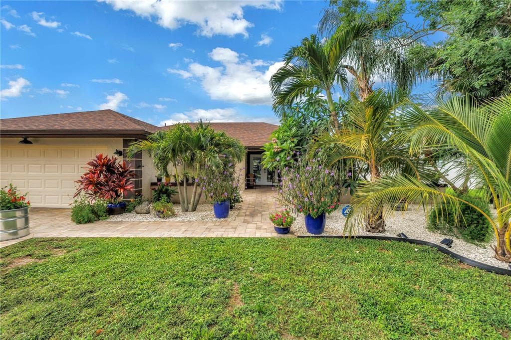 10842 99TH PLACE SEMINOLE, FL 33772