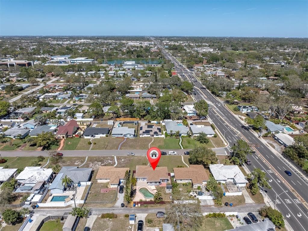 6618 3RD AVENUE N ST PETERSBURG, FL 33710