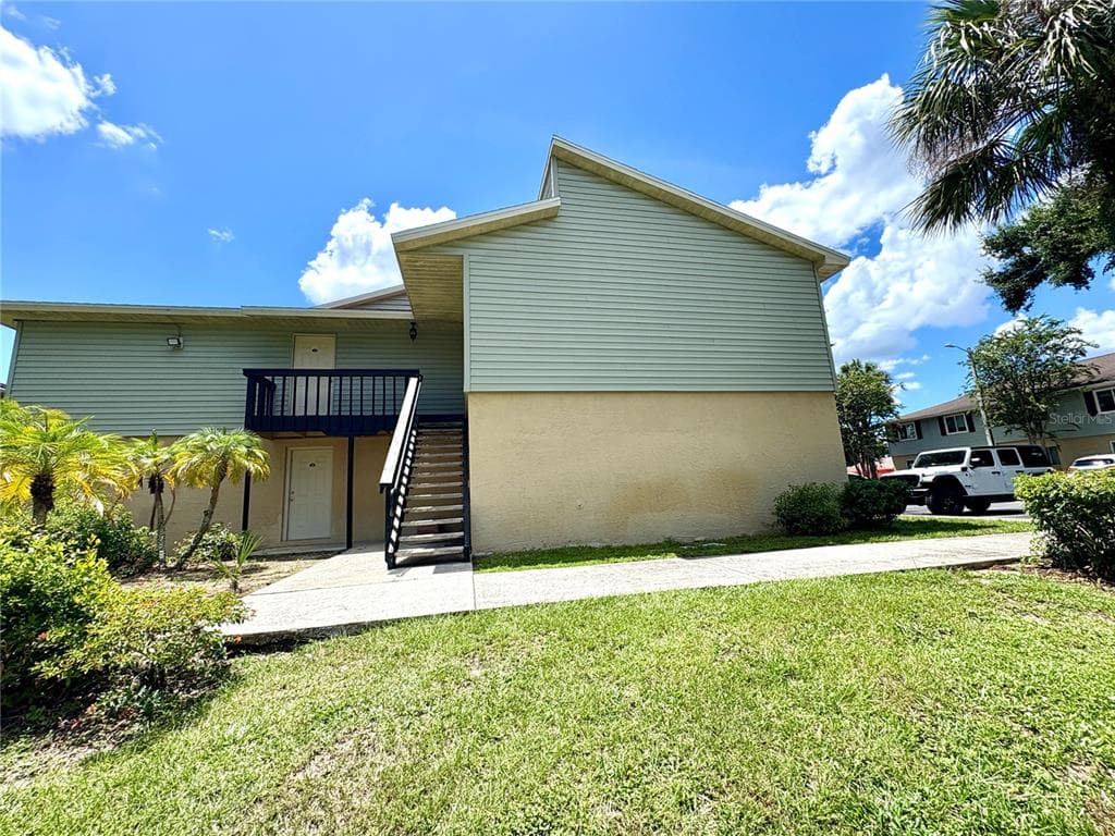 231 RED MAPLE PLACE UNIT N/A BRANDON, FL 33510