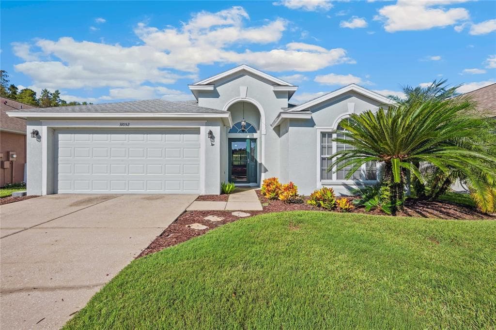 31052 WRENCREST DRIVE WESLEY CHAPEL, FL 33543