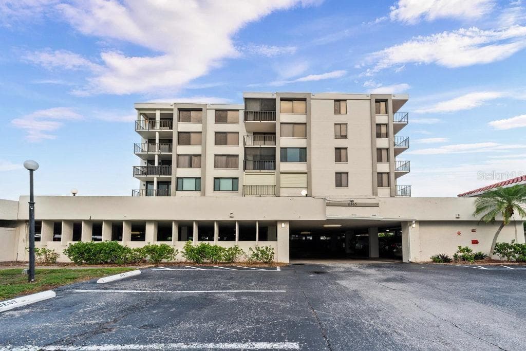 6365 BAHIA DEL MAR BOULEVARD UNIT 604 ST PETERSBURG, FL 33715