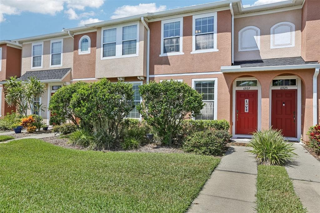 6927 TOWERING SPRUCE DRIVE RIVERVIEW, FL 33578