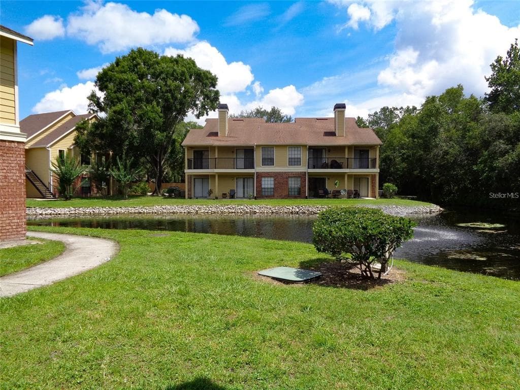 8709 FANCY FINCH DRIVE UNIT 102 TAMPA, FL 33614
