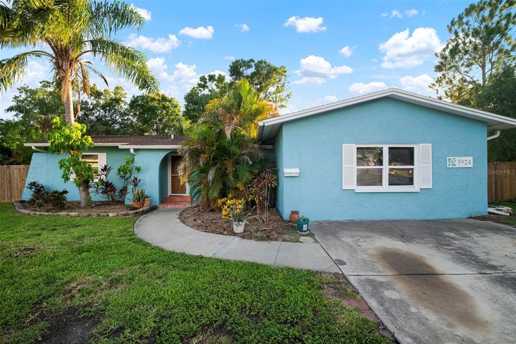 5924 16TH LANE NE