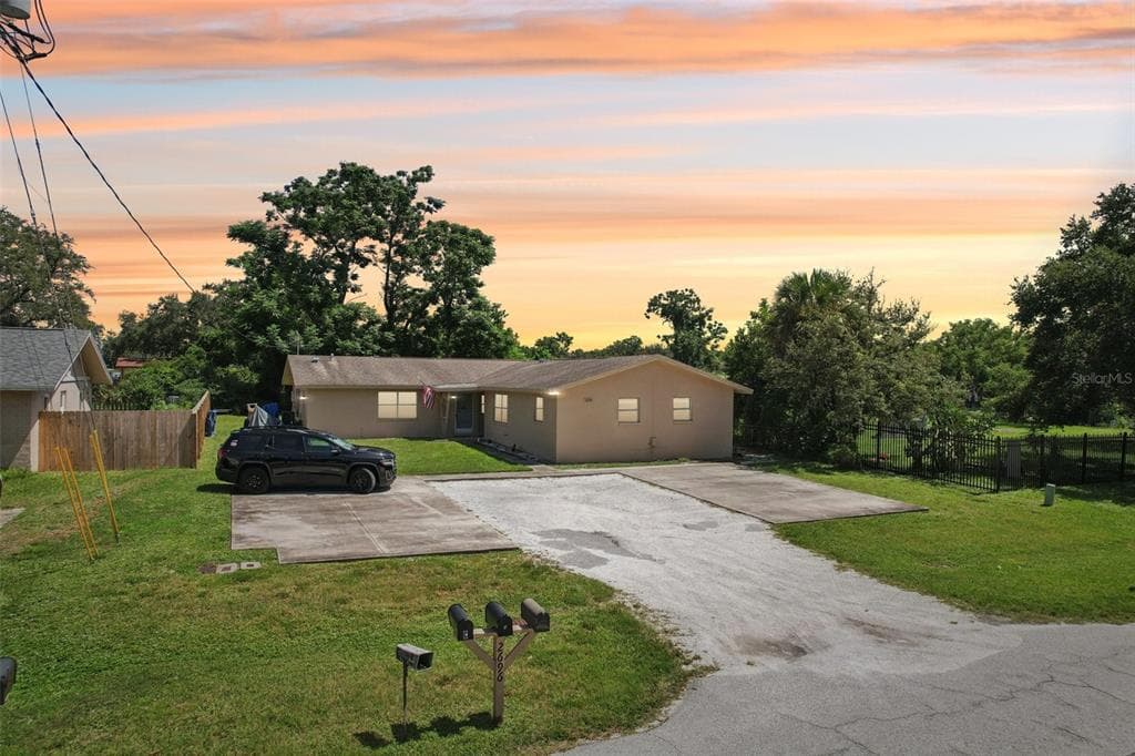 2696 SOUTH DRIVE