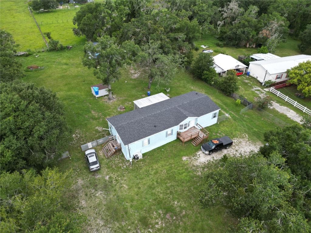 18812 HOLLY PINE TRAIL LITHIA, FL 33547