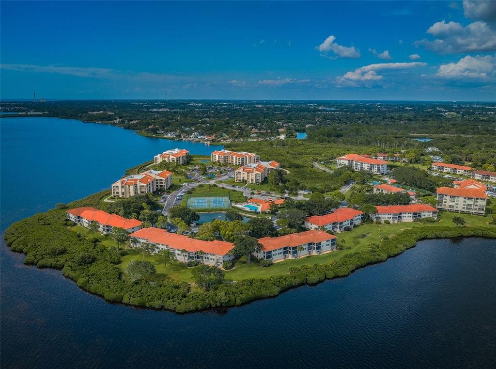 1802 MARINER DRIVE UNIT 24 TARPON SPRINGS, FL 34689