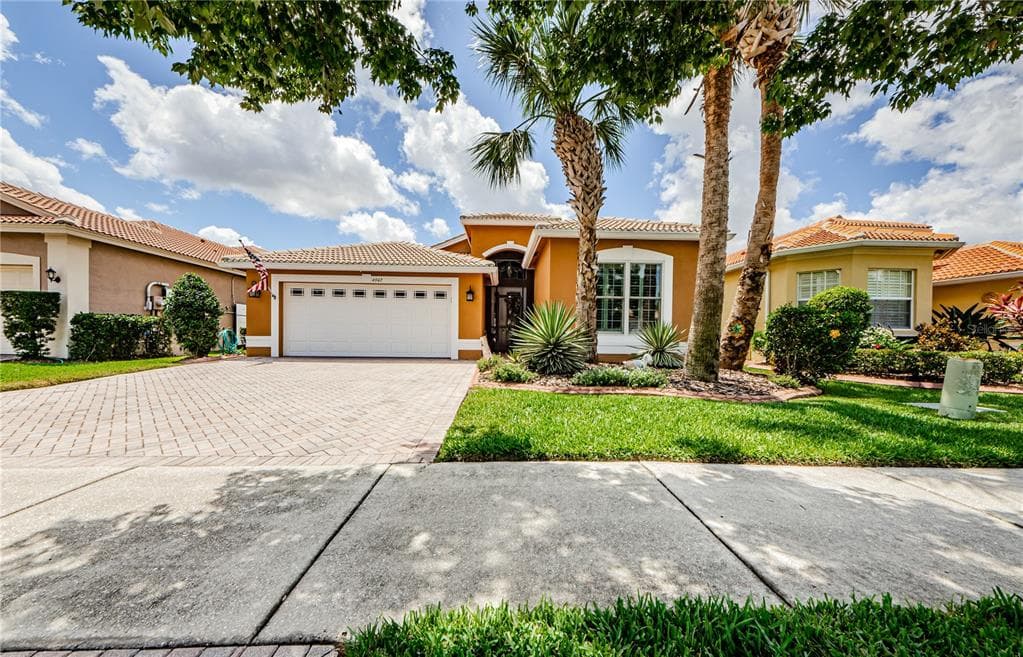 4947 SANDY BROOK CIRCLE WIMAUMA, FL 33598