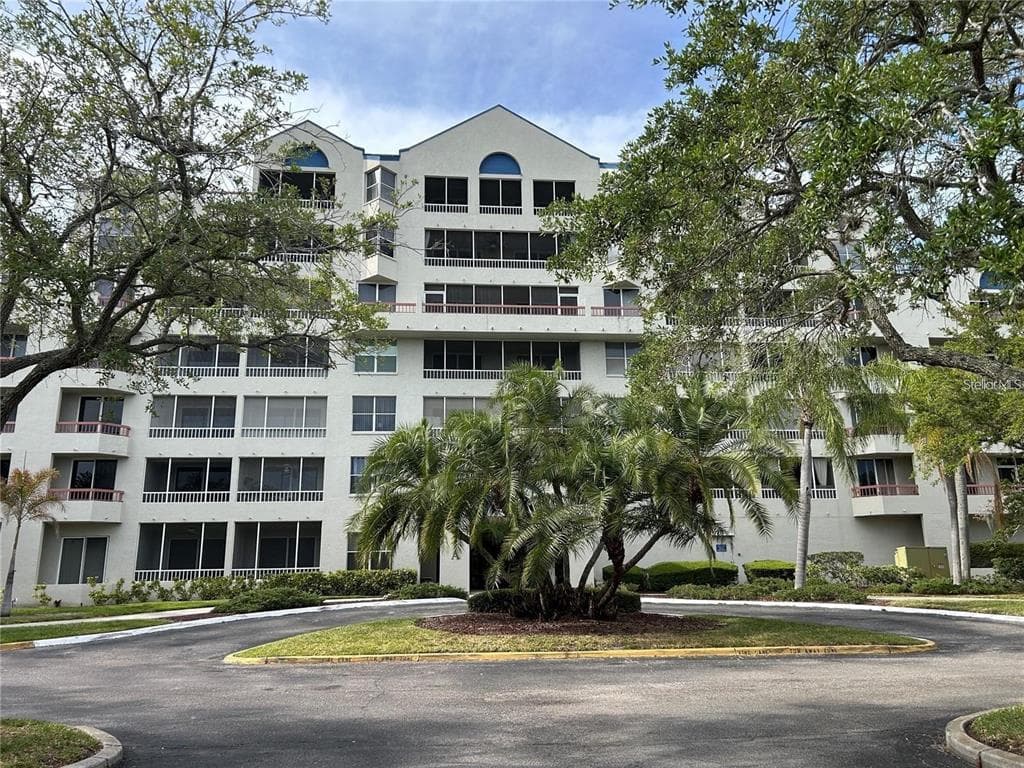2333 FEATHER SOUND DRIVE UNIT B607 CLEARWATER, FL 33762