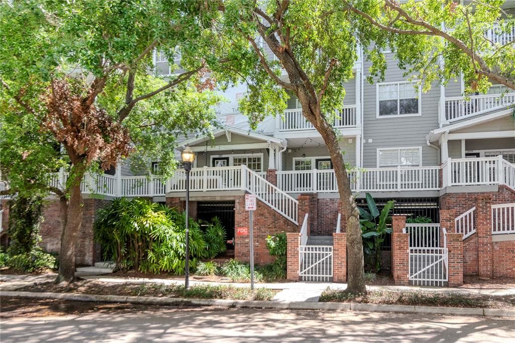 800 S DAKOTA AVENUE UNIT 207