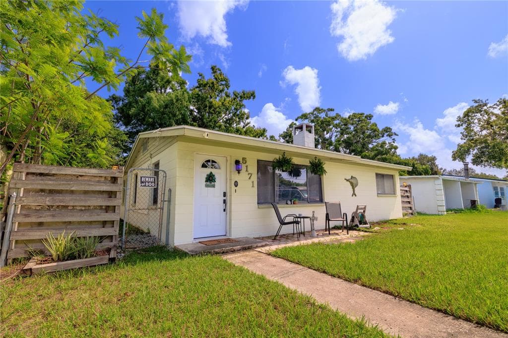 5171 86TH AVENUE N PINELLAS PARK, FL 33782