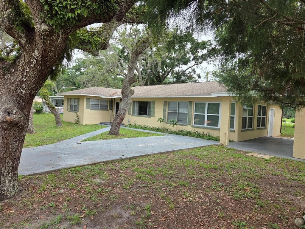 39445 STATE ROAD 575 DADE CITY, FL 33523