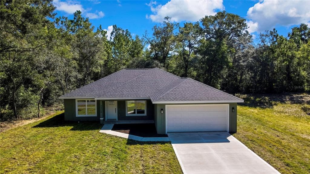 2400 W MAGENTA DRIVE CITRUS SPRINGS, FL 34434