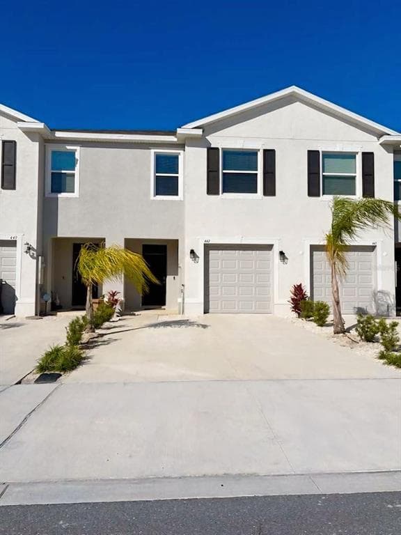 447 MANGROVE SHADE CIRCLE APOLLO BEACH, FL 33572