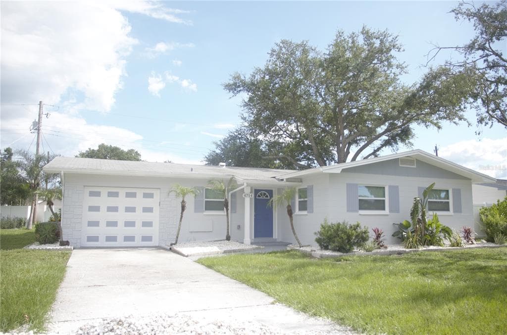 4714 W CHAPIN AVENUE TAMPA, FL 33611